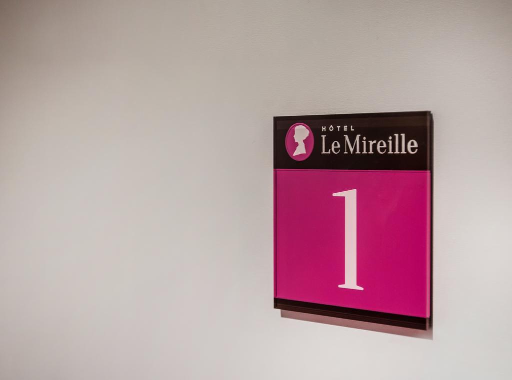 Hotel Le Mireille Parigi