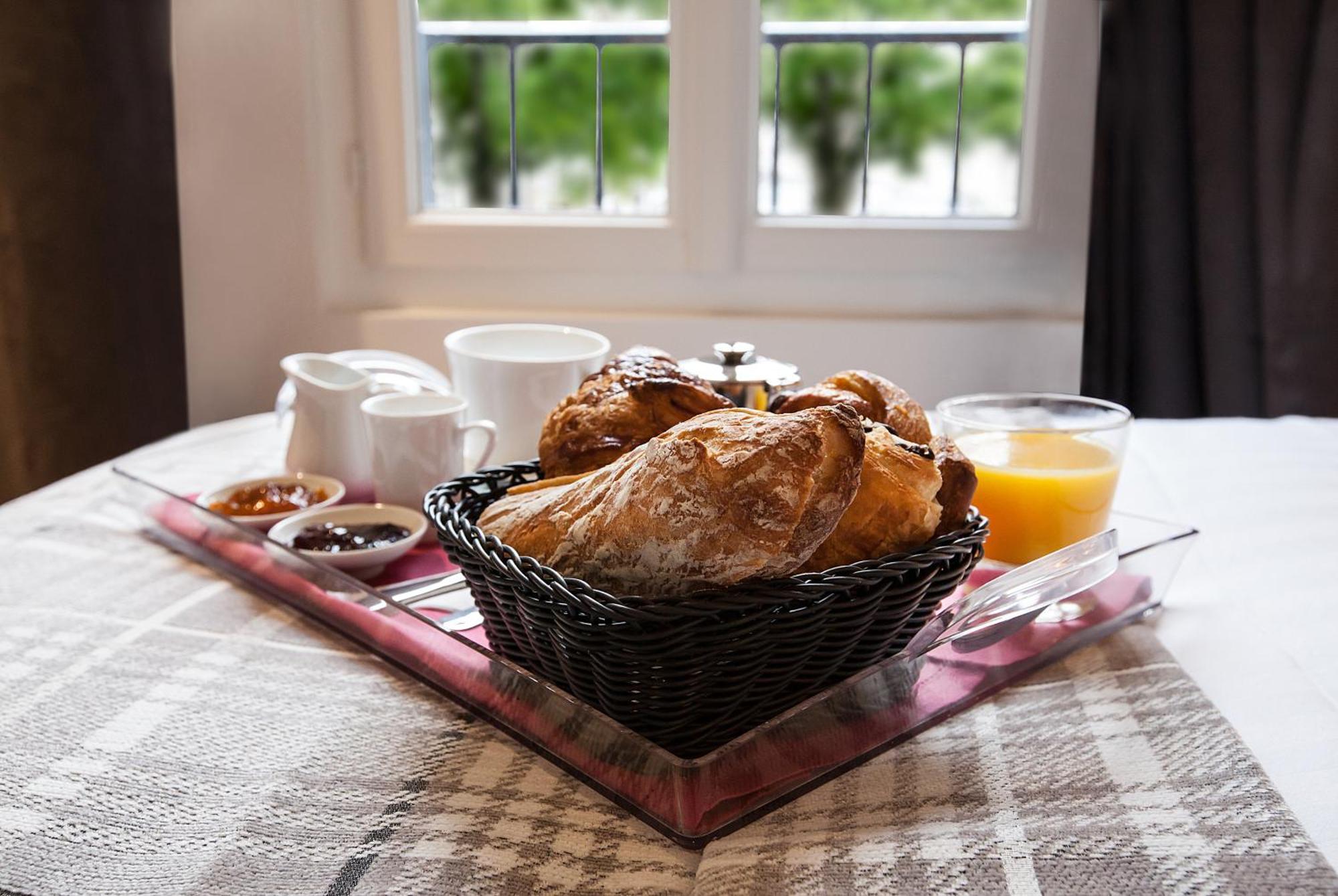 Hotel Le Mireille Parigi